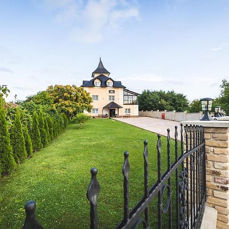 Navigator Hotel Palic Bagian luar foto