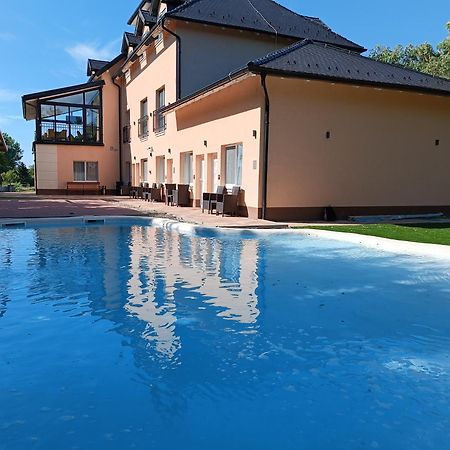 Navigator Hotel Palic Bagian luar foto