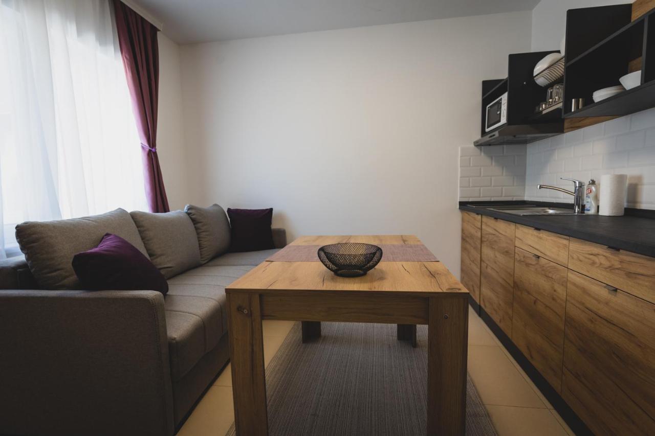 Navigator Hotel Palic Bagian luar foto