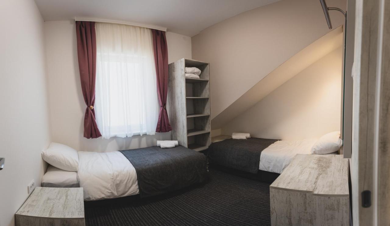Navigator Hotel Palic Bagian luar foto
