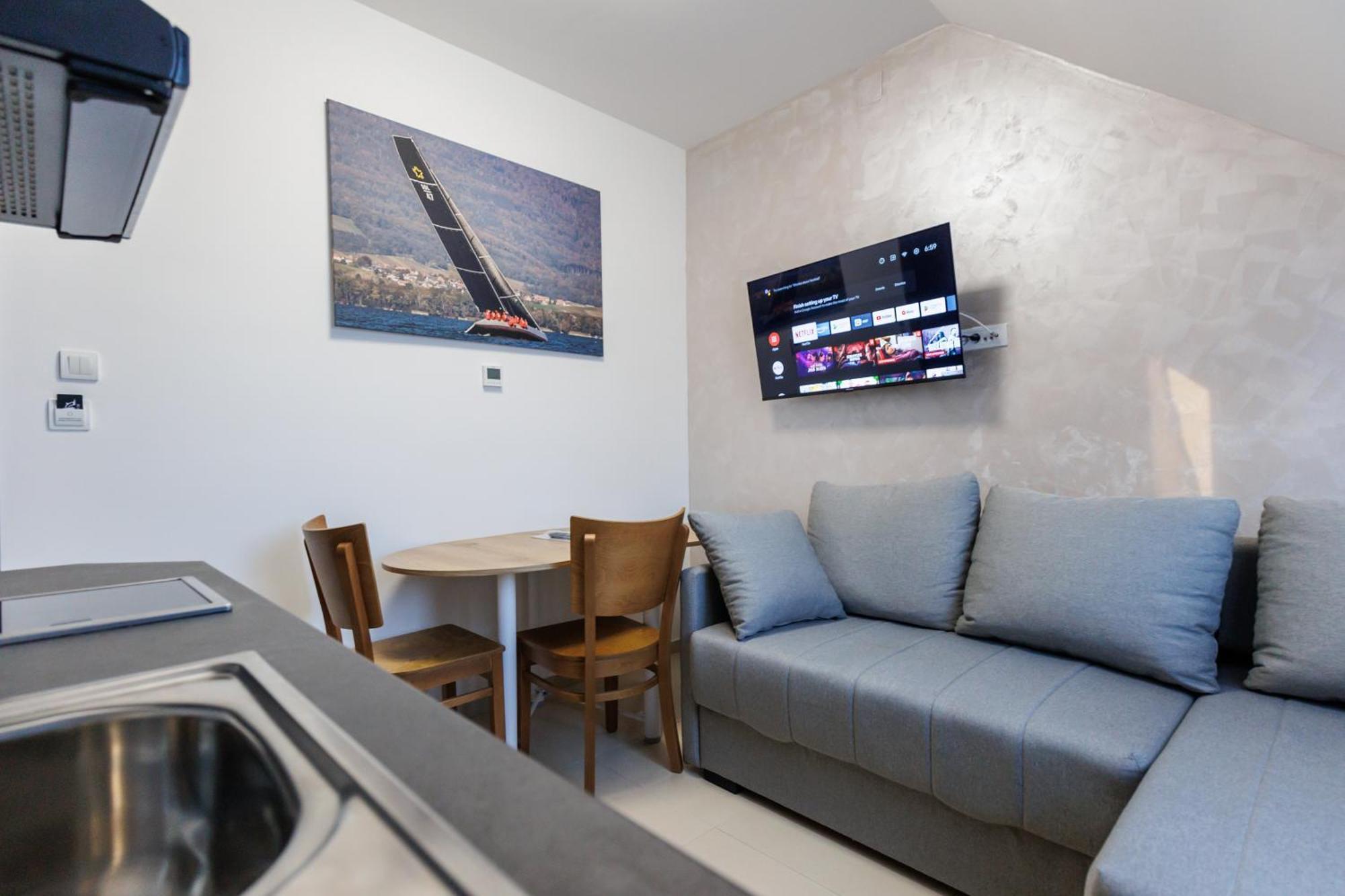 Navigator Hotel Palic Bagian luar foto
